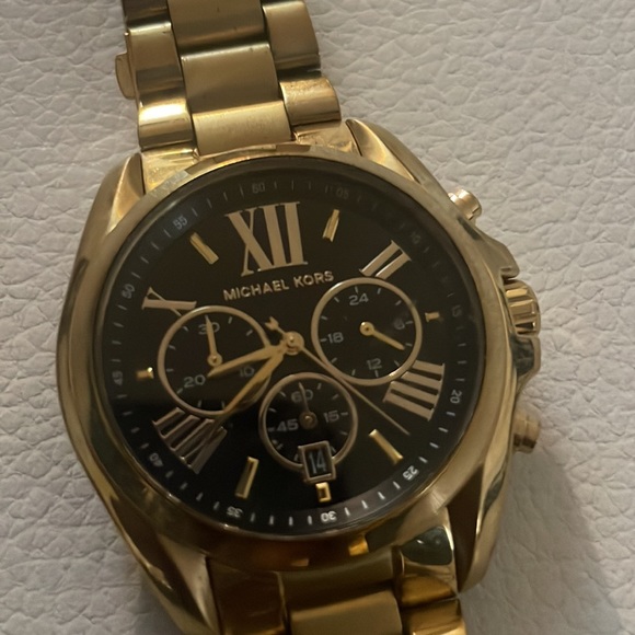 Michael Kors Watch - Picture 2 of 2